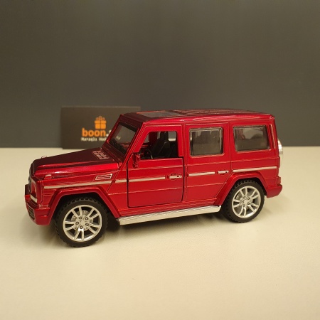 Модель машинки "Galenvagen G65"